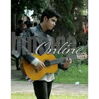 Aliando Syarief Official Account | Indonesian | 
•Actor
•Singer
•Composer
•Author
•Story Maker | @alysyarief and @aliando26