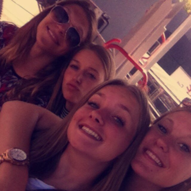 CamillaXx13's profile picture. 