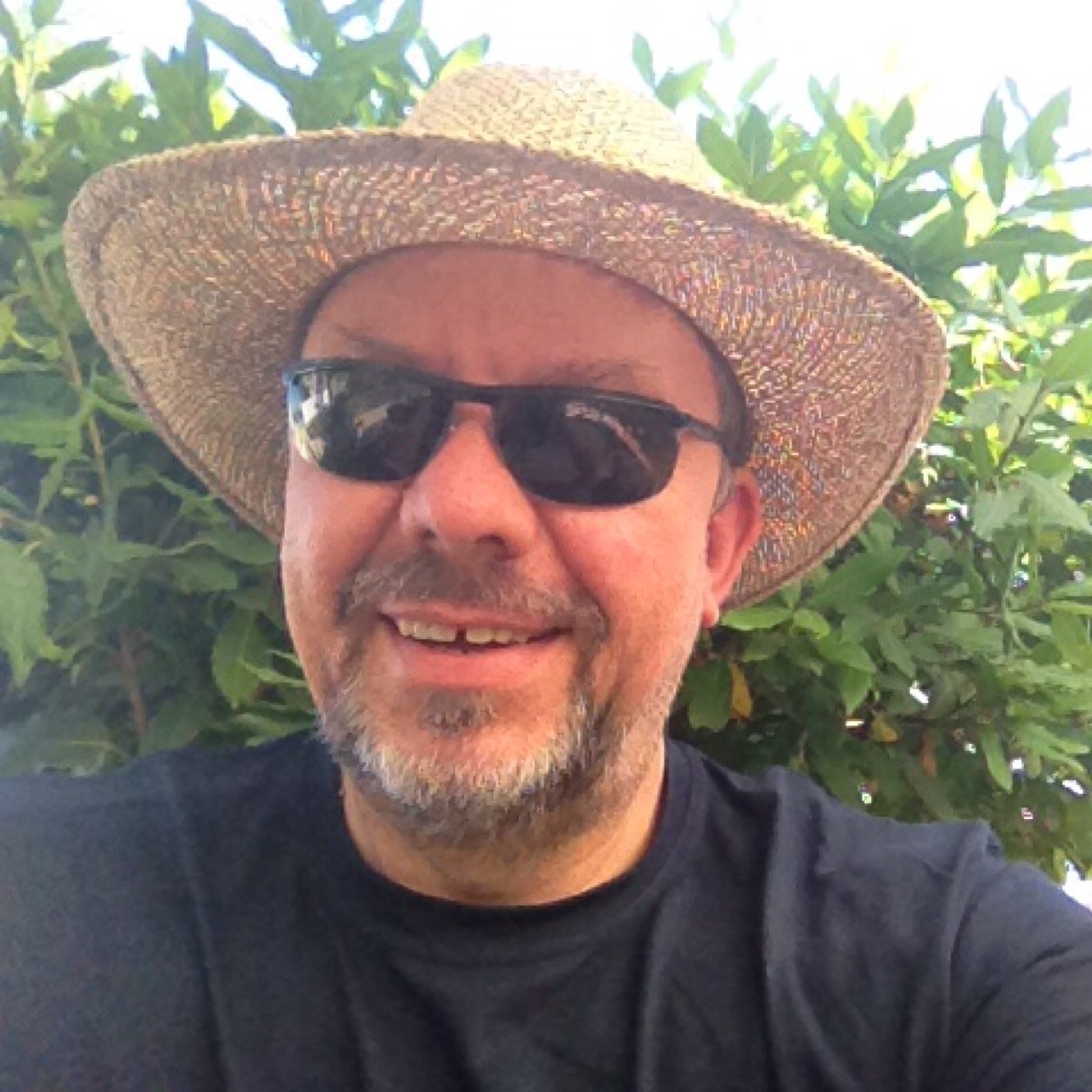 Enthusiast about collaborative drug development and patient empowerment. International development, regulatory and market access consultant.