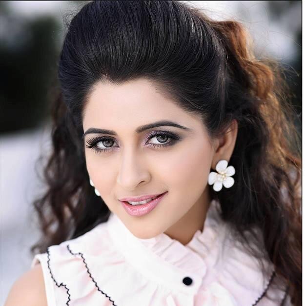 jonsy_16's profile picture. 