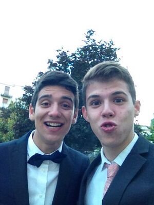 AitorSanz7's profile picture. Vive al límite.