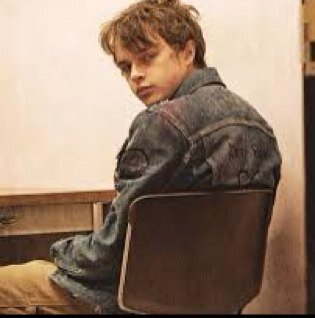 Aka: Shades. 27║Shadowcat Male Side.║Prodigio de la tecnología y empedernido del PSP.║Traceur de Parkour y aliado de las sombras.║S.H.I.E.L.D║#OC #RP #XMen +18║