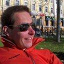 Kantoorpik van beroep, tevens amateur tweeter! Tweet.