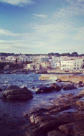 Poble de la Costa Brava, amb un encant indescriptible! Si vols penjem les teves fotos i et mencionem!
Estrenem Instagram!!! https://t.co/QO0LqhMqPm