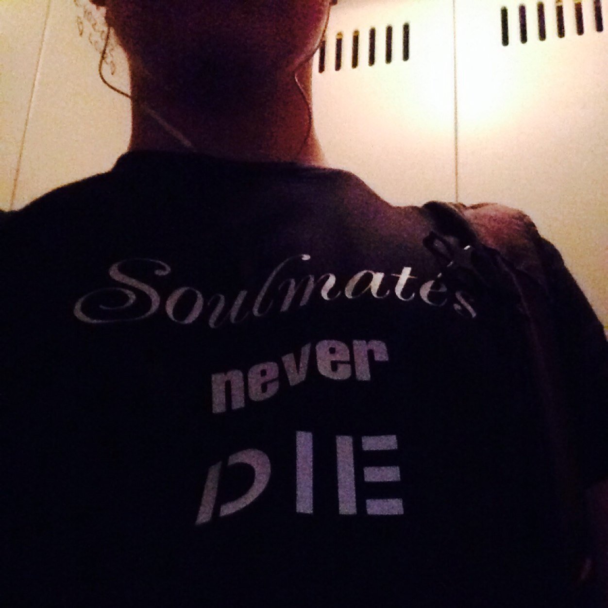 RuslanRuslow's profile picture. Humpty Dumpty sat on a wall: Humpty Dumpty had a great fall. All the King's horses and all the King's men couldn't put Humpty Dumpty in his place again