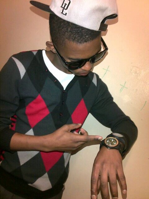 Rorisang_Kaekae's profile picture. RemyBoyz •Extrovert •God is good all the time & all the time God is good• I'd rather die on my feet than live on my knees