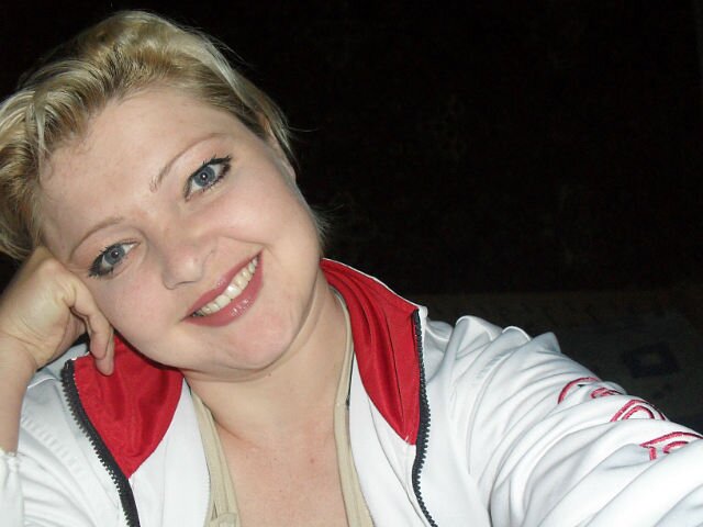 nafanya80's profile picture. Стилист-визажист, люблю рисовать. Воспитываю дочь и сына.