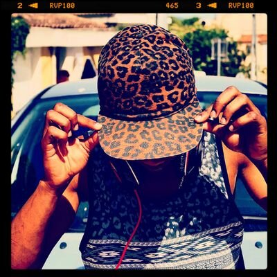 Hate me or Follow us 
 #Peace #Trap #TRAPFR #RapnSoul #Therapy   #YAC #LETHALTRACK
#8O8  Insta:Wizitane #NoPainNoGame #RAPFRMUSIC
#YAC #BCA #BESTCREWALIVE