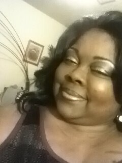 Mom of 4/gma of 20/gm of 3/life w/Lupus/singer(alto)/loveEB/fearGod,praise in all thing's!