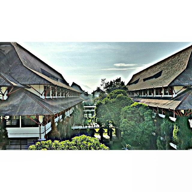Akun paguyuban ITB Tangerang Raya (Kota Tangerang, Kabupaten Tangerang, dan Kota Tangerang Selatan). Berhimpun, berbagi, berkontribusi!