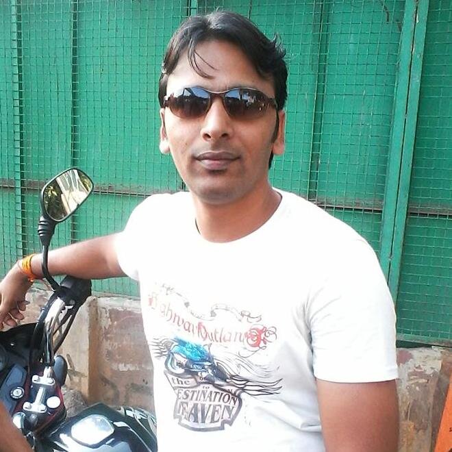 Expert in E-commerce CMS ( Magento, Prestashop, Joomla, Wordress )