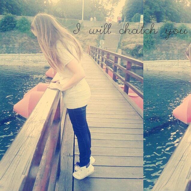 Ela || Croatia
Kad bi nebo na moju stranu sad stalo..