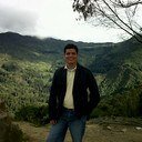 Administrador de Empresas, Especialista en Gerencia de Recursos Humanos.