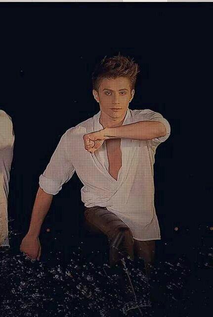 alooyigit's profile picture. #aloo