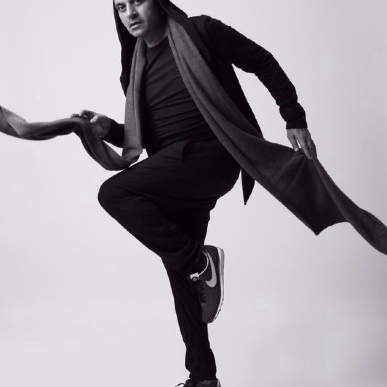 Prasad Bidapa lives in Bangalore with his wife Judi, kids Adam & Aviva & 10 Dogs. He works in the Fashion & Glamour Industry. He lives on a farm.
