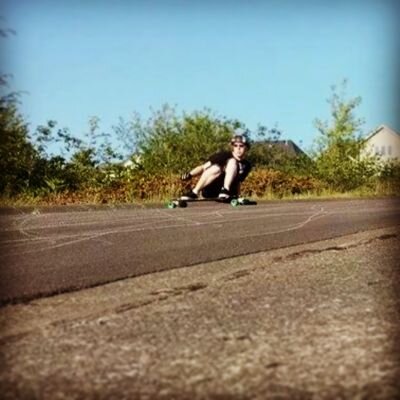 longboarder4life  My snap is (Jasondannet) also shred on my fellow longboarders