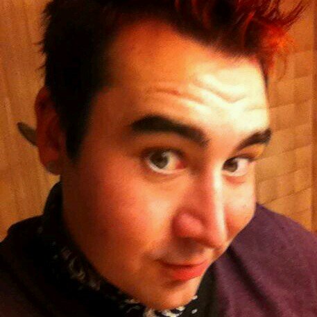 DameBootyBench's profile picture. It is my greatest pleasure to carry, feed, and spread the flaming spirit of joy.