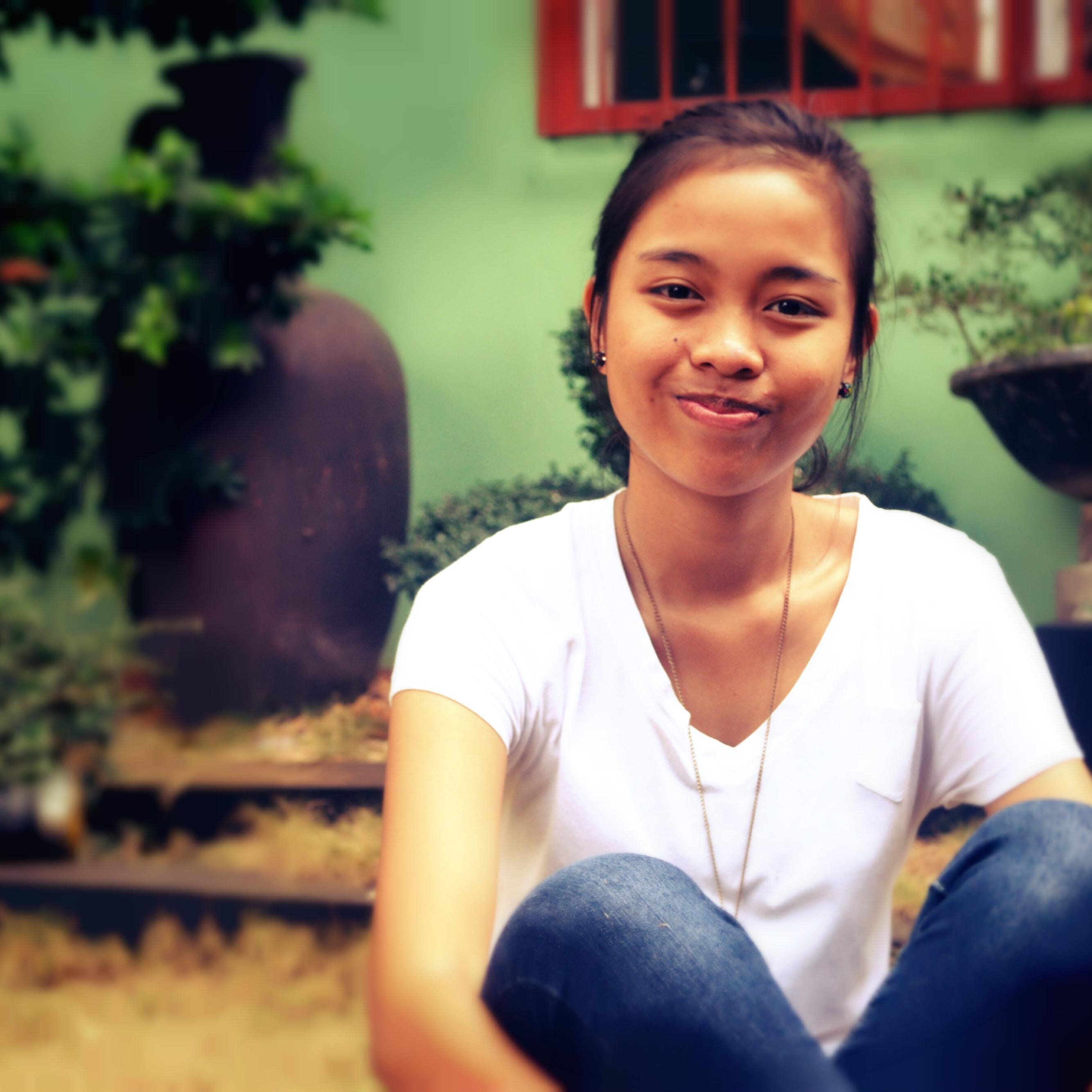 Im Elizabeth Blaza. Im 16 years old. :) Call me BETCHAY nalang 3