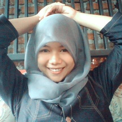 Rtzulfa's profile picture. Dulu studexc di Sri Sedaya School Kuala Lumpur, sekarang di Universitas Padjajaran Fakultas Keperawatan! Semangat Sukses!