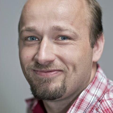 Nyheds- og nyhedsbrevredaktør hos Bolius Boligejernes Videncenter @bolius Nyheder, viden og gode råd om bolig og have til hr. og fru Danmark. Man United YES