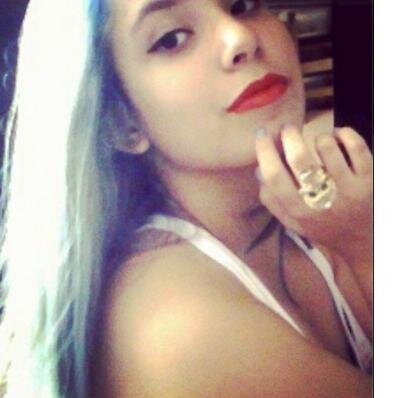 Porque em mim há tanto de você. Meu sorriso sempre tão seu.