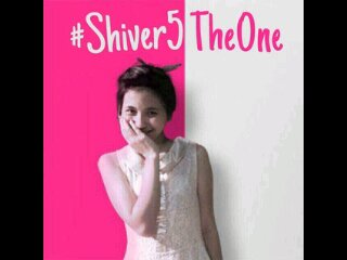 She is a pretty girl,smart girl,she is my moodboster. Who is she? she is Ashilla Zahrantiara & Shanindya Naurashalika. I love her so much♥
