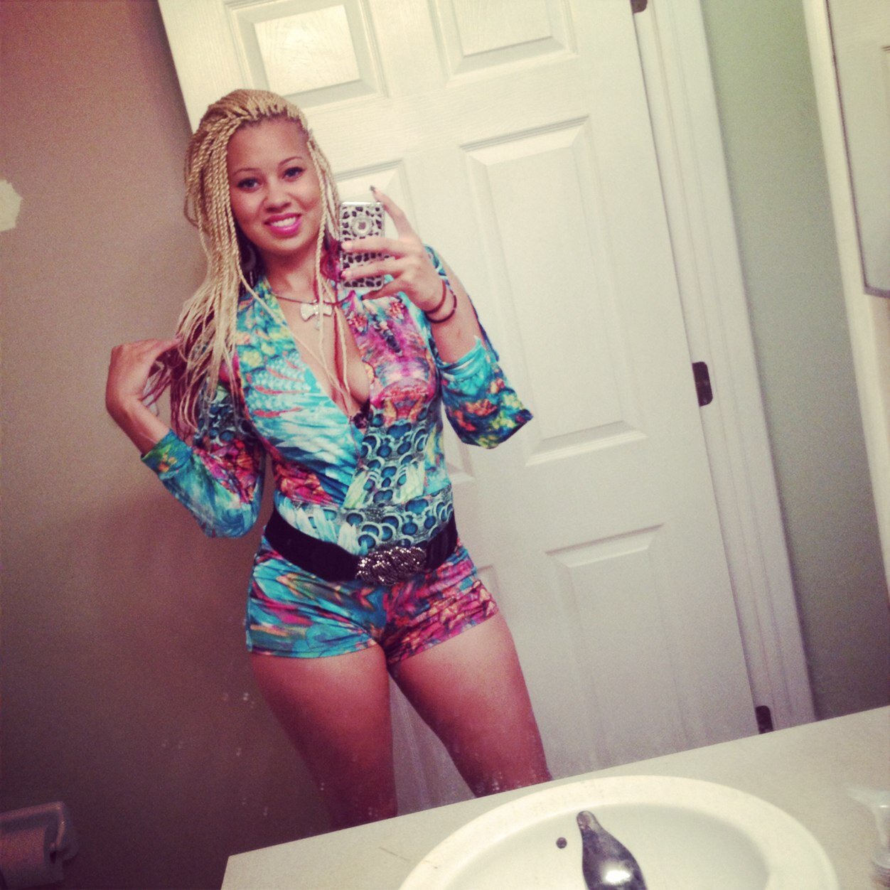 HayeTiara's profile picture. FB: Tiara G Haye 
IG: @basketball_starr23