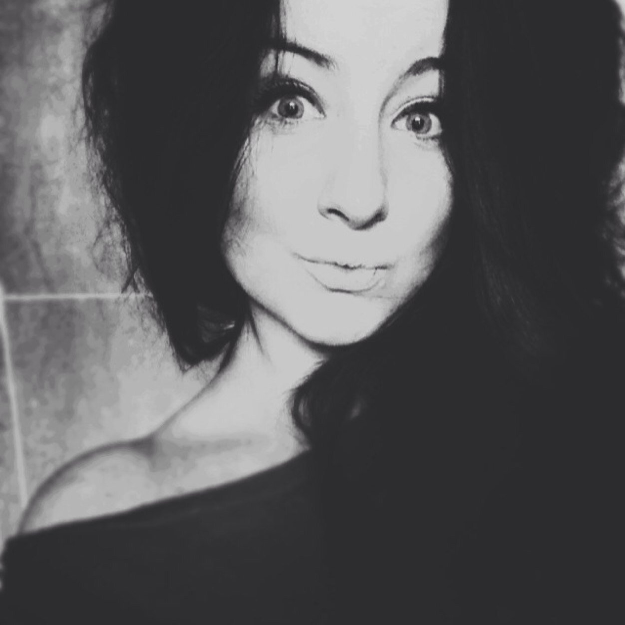 Follow for a follow :')
I follow back :)