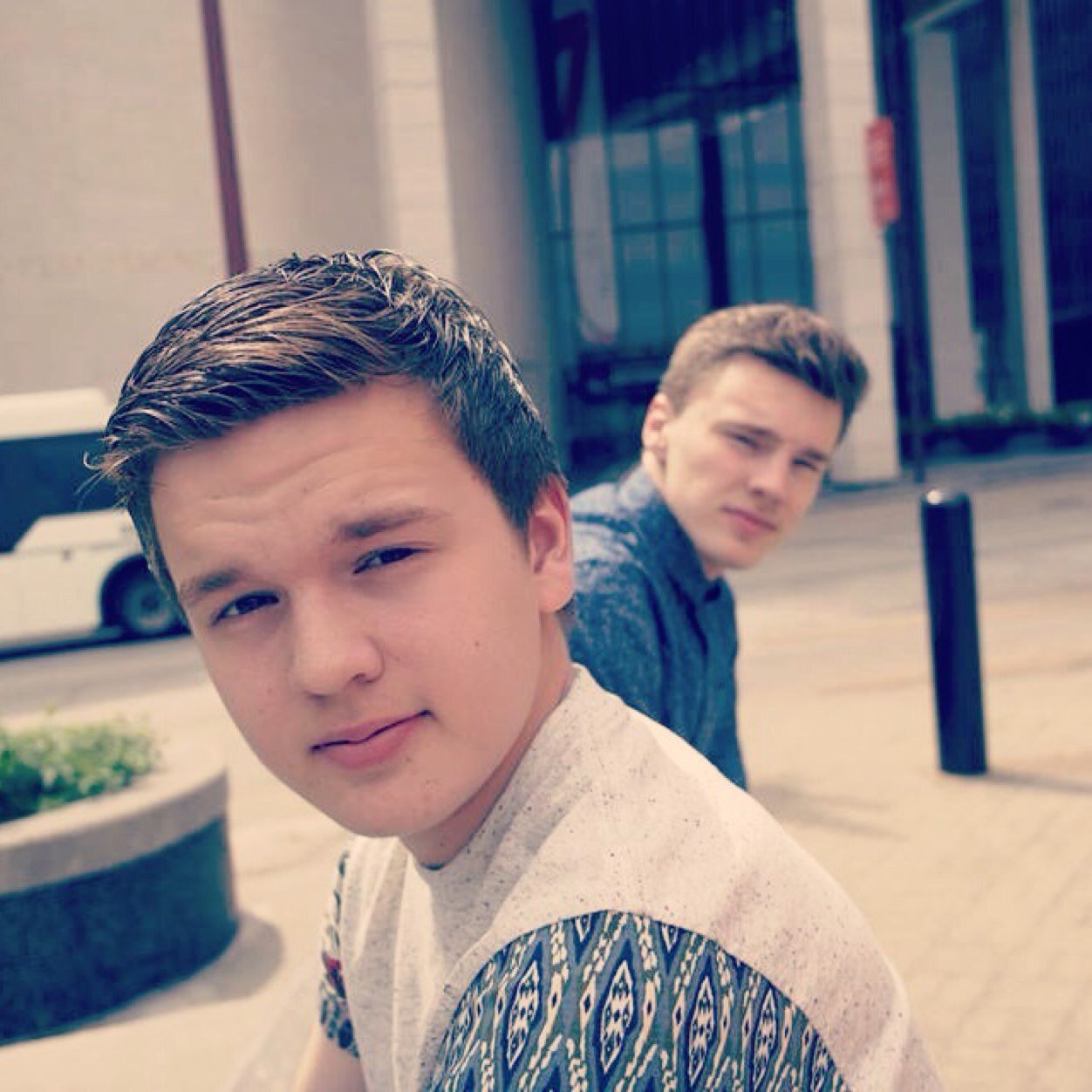 mees25 Profile Picture