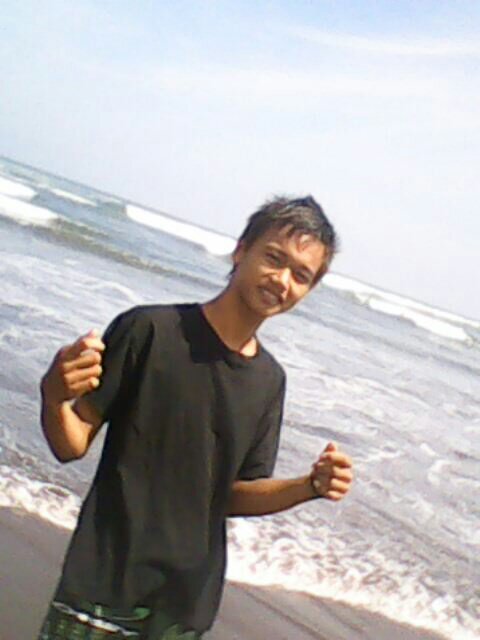 andid480's profile picture. 