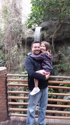 tmrtnzmail's profile picture. 