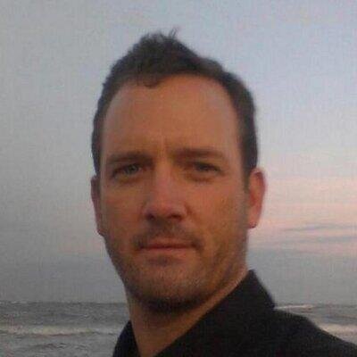 Personal interests: loving Jesus & loving people, family, music, soccer, Brazil, fitness | Work: programmer