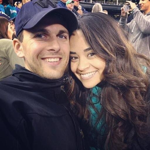 Arlene_Carvalho's profile picture. SmallTownGirl. BigAmbitions. LoveforSeattle. Greek/Filipina/PuertoRican. Daughter. Sister. Friend. Independent. Honest. Creative. Artsy. Compassionate. Real.