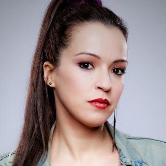 Fan Club de la actriz Verónica Sanzhez,  quien actualmente interpreta a Amparo en la serie de televisión: ''Sin Identidad''.