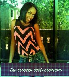☻soy como la flor bella; en mis petalos enbuelbo amores y con mi aroma seduzo pasiones ☻