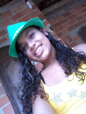 thaynaCMonteiro's profile picture. @thaynachaves