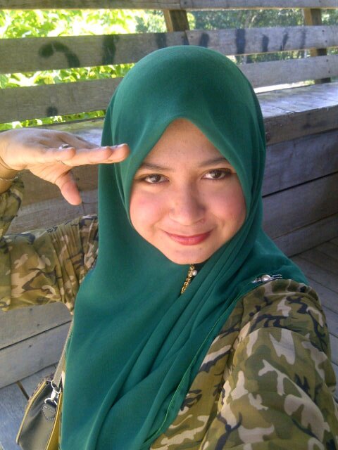 rin_azrin's profile picture. Love my husband 3