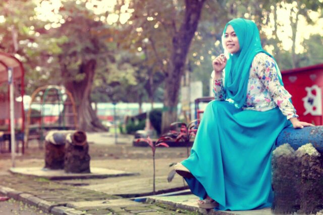 from Alloh to Alloh | proud w/ my hij♥b | learn to wear hij♥b correctly | banana's adict | Student | bathroom singer | work (at) IAe