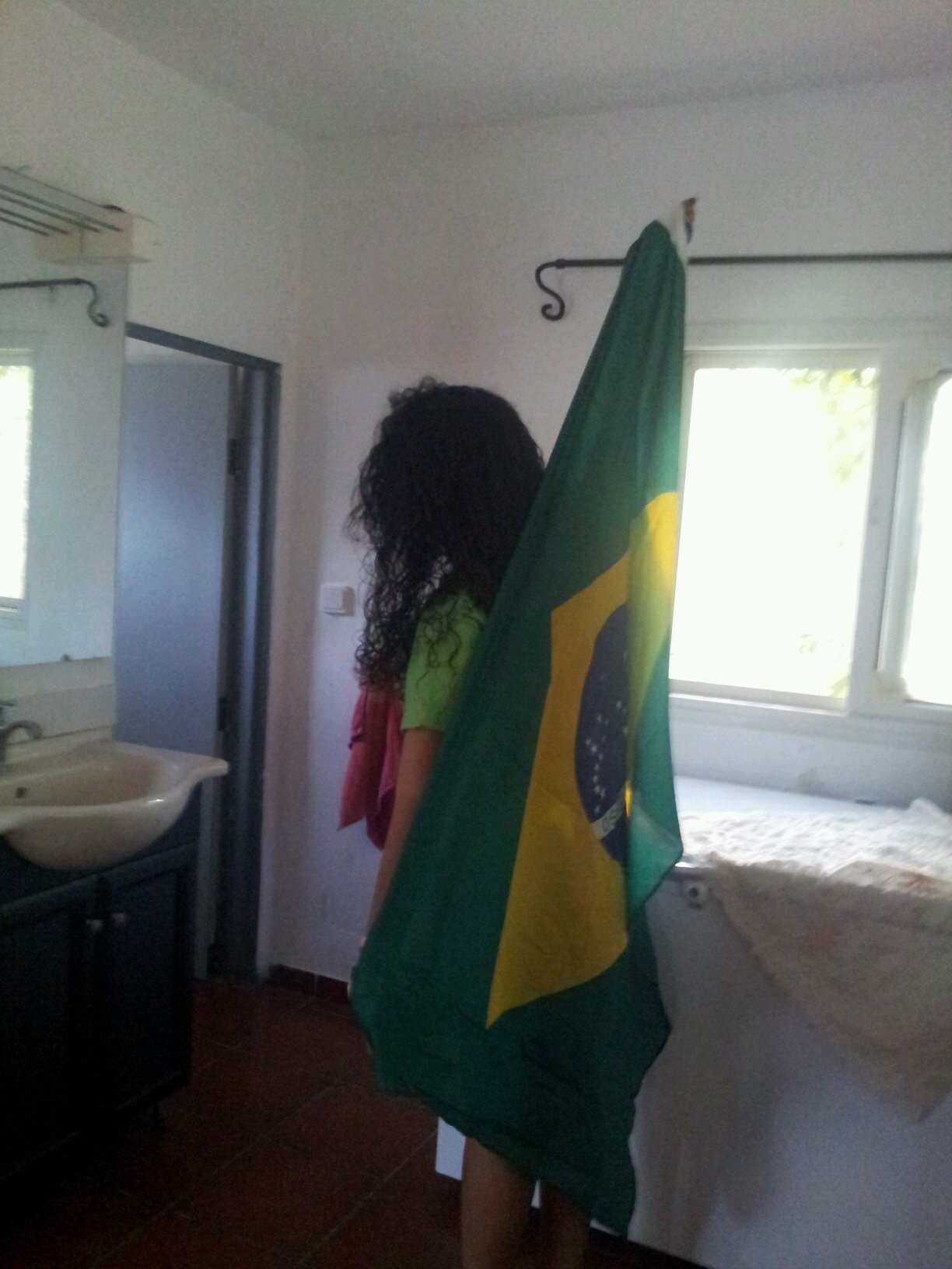 lamahamoud392's profile picture. my name is lama..i'm a big fan for one direction and brasil..this 5 boys live in my heart..i love harry the best star and my first love...