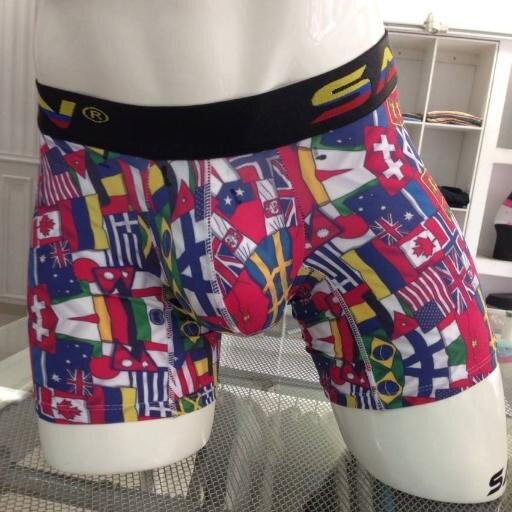 Hace 5 años se  desarrolló SAIMON MENS UNDERWEAR, logrando innovar a partir del conocimiento del consumidor final y una combinación de creatividad y diseño.
