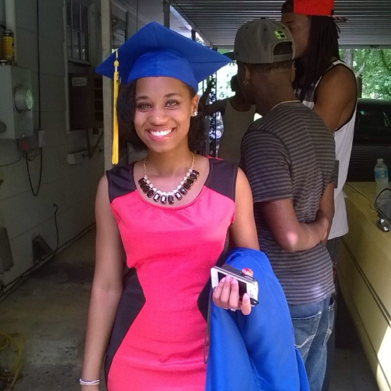 dntTOUCHmy_DECK's profile picture. My relationship may not be perfect but its a all i ever wanted! Army !!! Grinding with my husband @ThatDudeSno_op