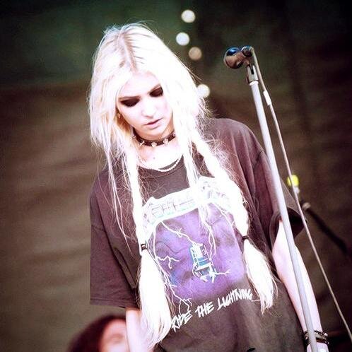 podnebesie_syda's profile picture. We anarchists people are not evil!