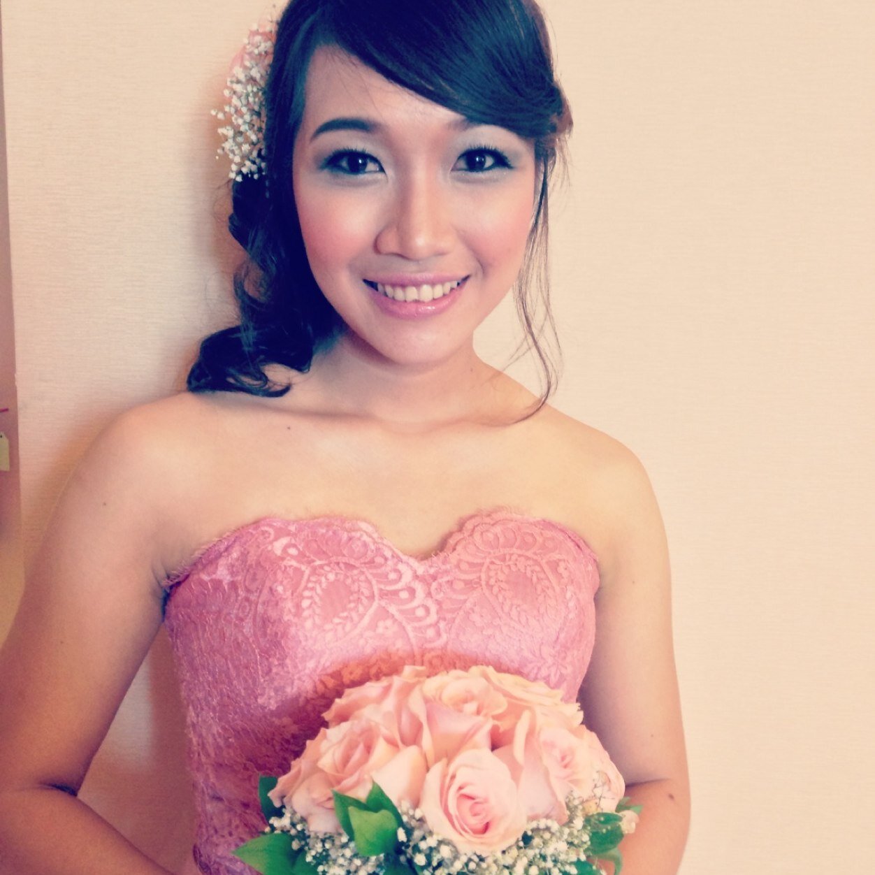 I'm just an ordinary girl with extraordinary God! ☺