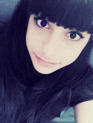 I'm otaku, alien and I love Lana Del Rey