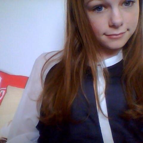 Never give up on the things that make you smile. || I love you to the moon and back. || You know my name, not my story.♥