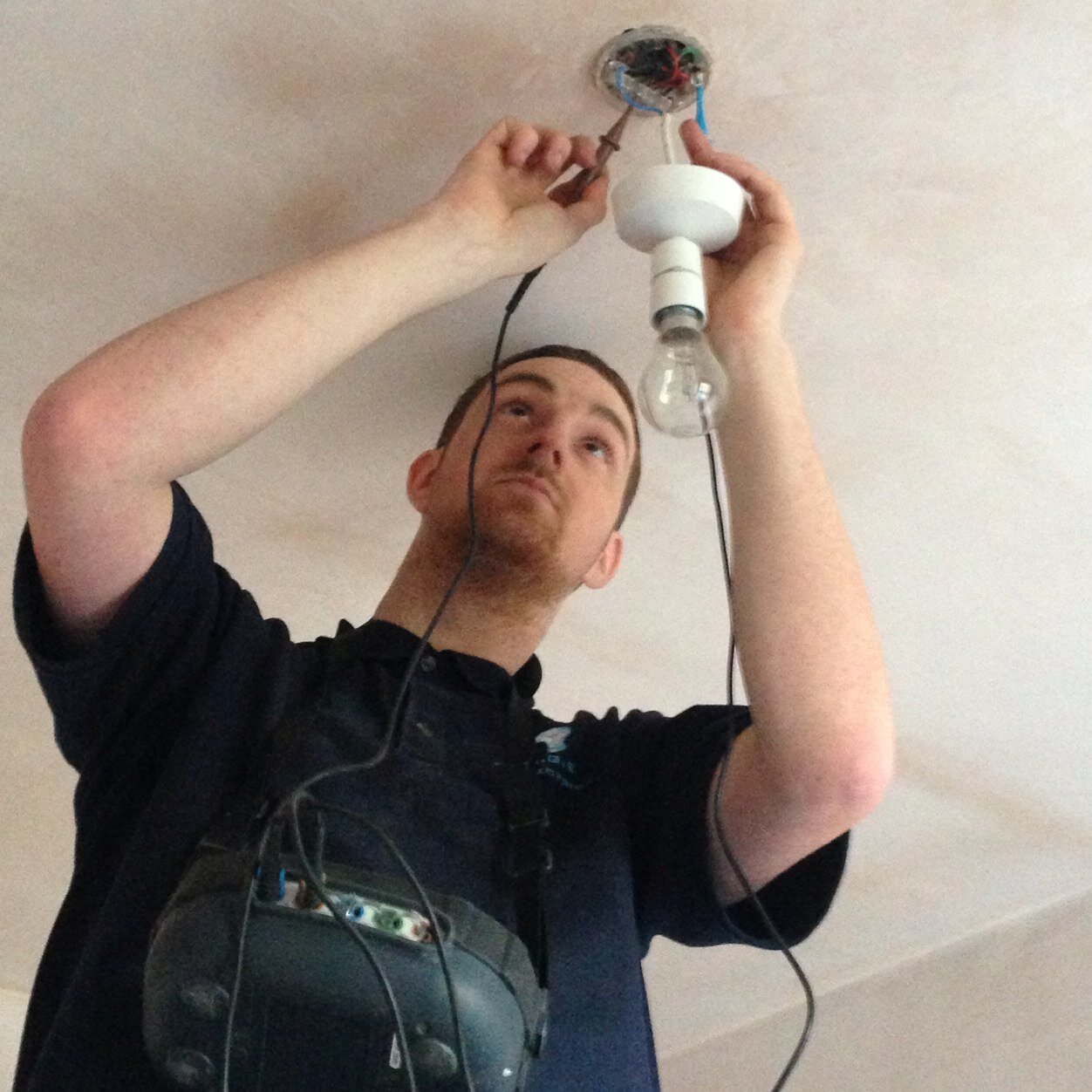 I.G.S Electrics specialise in all electrical jobs in domestic & commercial premises and are carried out by qualified 17th edition NAPIT registered engineers.