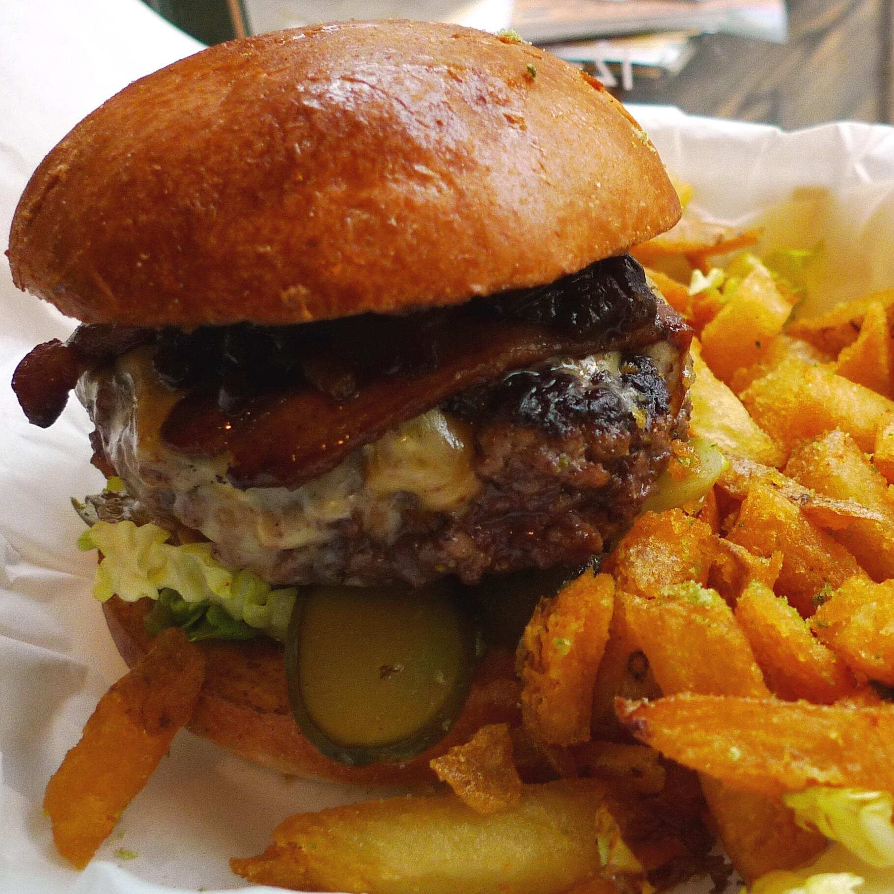 Searching for the world's best burger far and near! Join the search. Share your discoveries! We are also on Facebook.