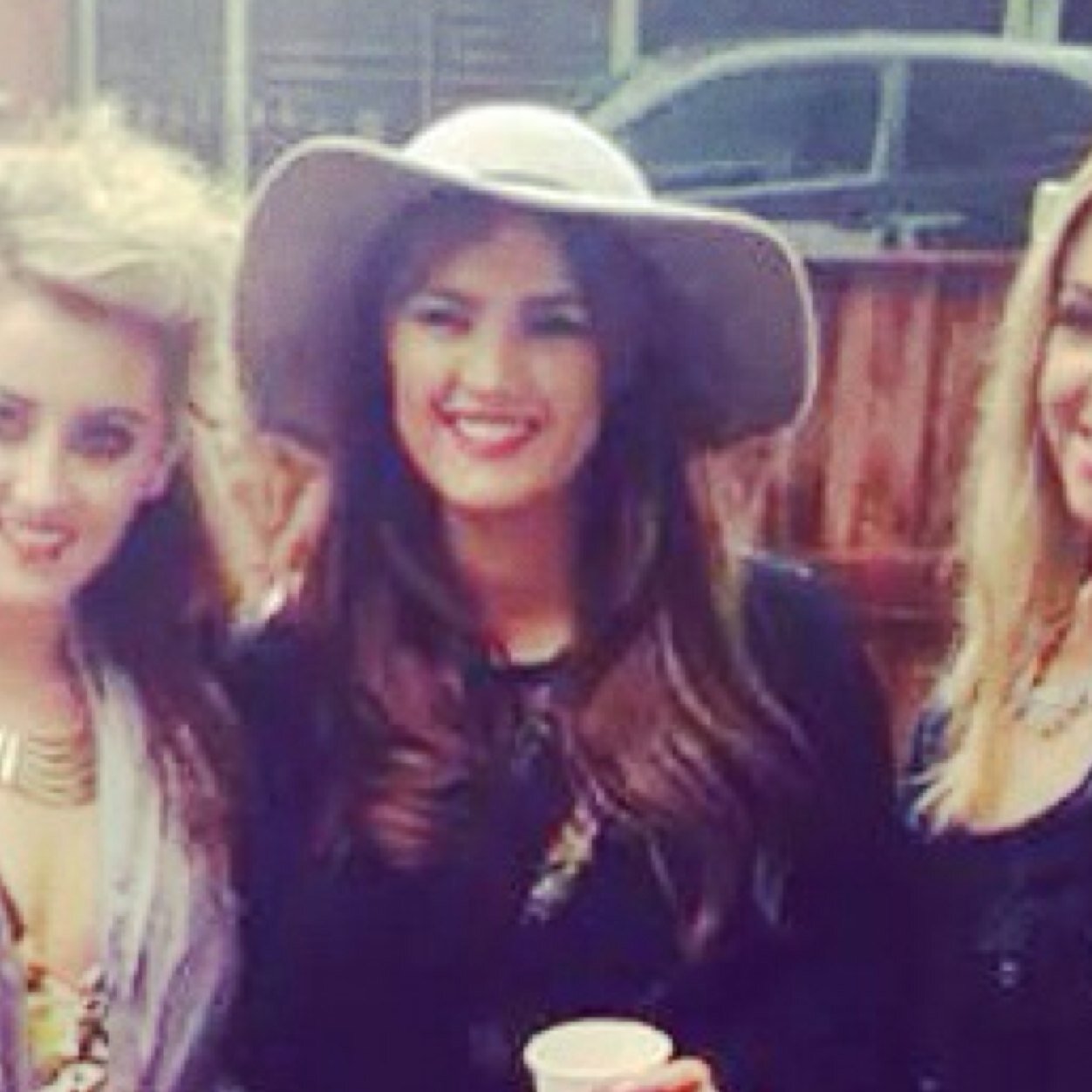 EmilieJadeW's profile picture. 