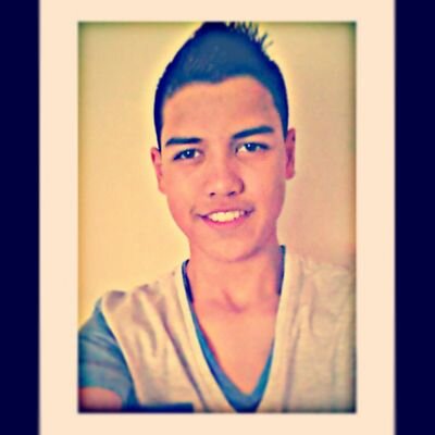 • Nederlands • Molukker • Portugees •