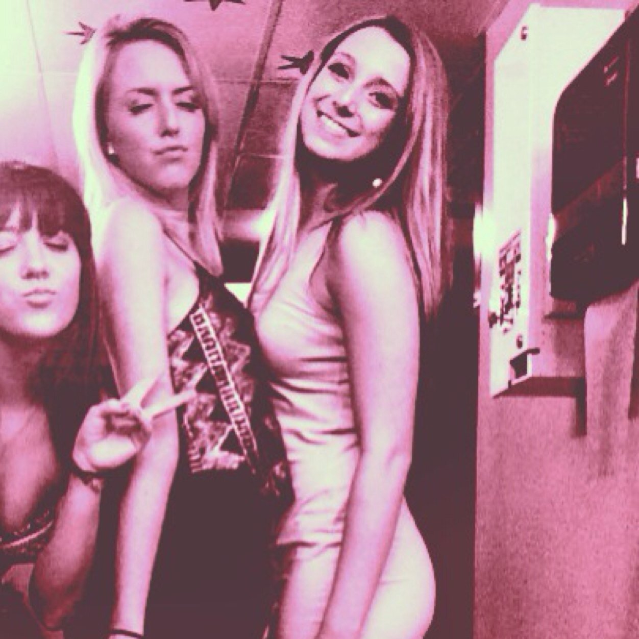 GeorgiaBurns25's profile picture. Imperfection is beauty, madness is genius and it's better to be absolutely ridiculous than absolutely boring. ~Marilyn Monroe